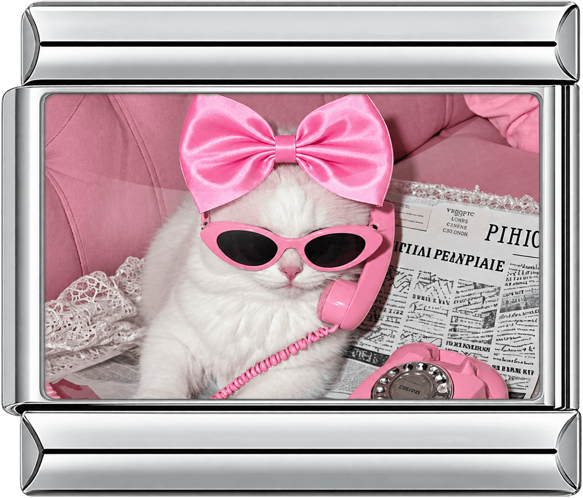 Pink Glam Cat Phone Single Charm